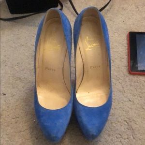 Christian Louboutin daffodil heels